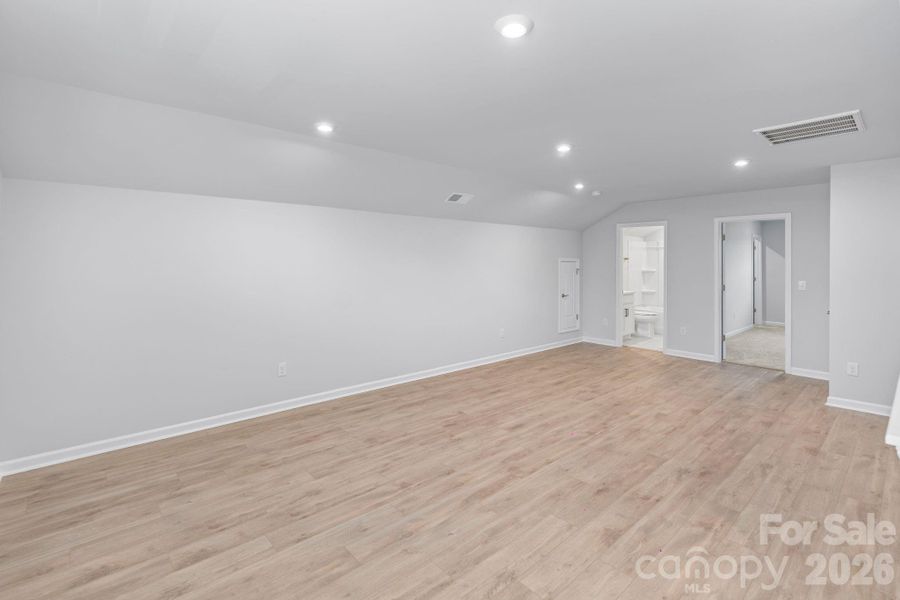 Spacious, unfurnished interior of a new home in , Sherrills Ford (Image 41).