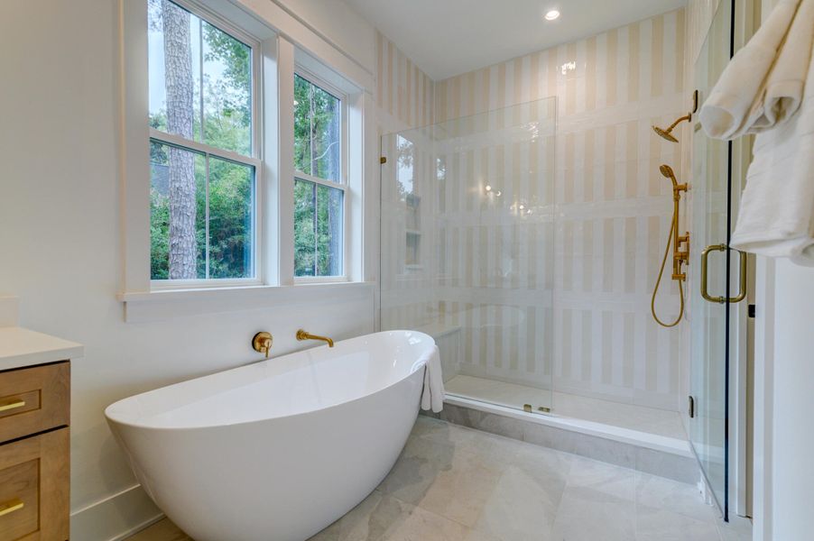 Furnished interior view inside a new home in , Hollywood (Image 17).