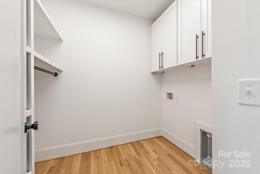 Spacious, unfurnished interior of a new home in , Charlotte (Image 22).