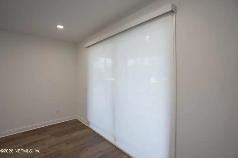 Spacious, unfurnished interior of a new home in , St. Augustine (Image 30).