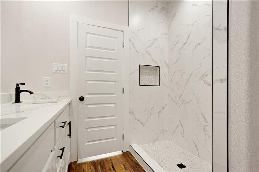 Furnished interior view inside a new home in , Sherman (Image 10).