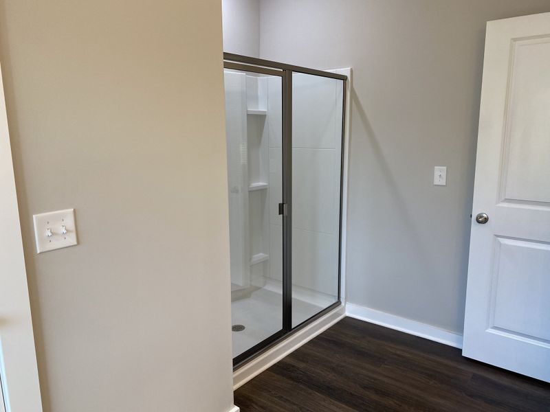 Representative interior finishes for a home built from the Johnson by Foundation Home Builders LLC in Old Hickory Crossing, Mocksville (Image 11).