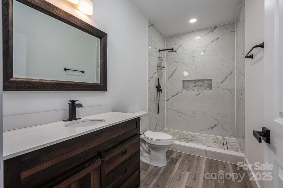 Furnished interior view inside a new home in , Shelby (Image 6).