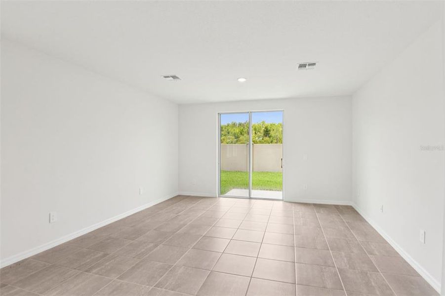 Spacious, unfurnished interior of a new home in Two Rivers - Premier Series, Zephyrhills (Image 16).