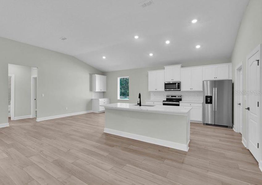 Image 18 of a home in Marion Oaks.