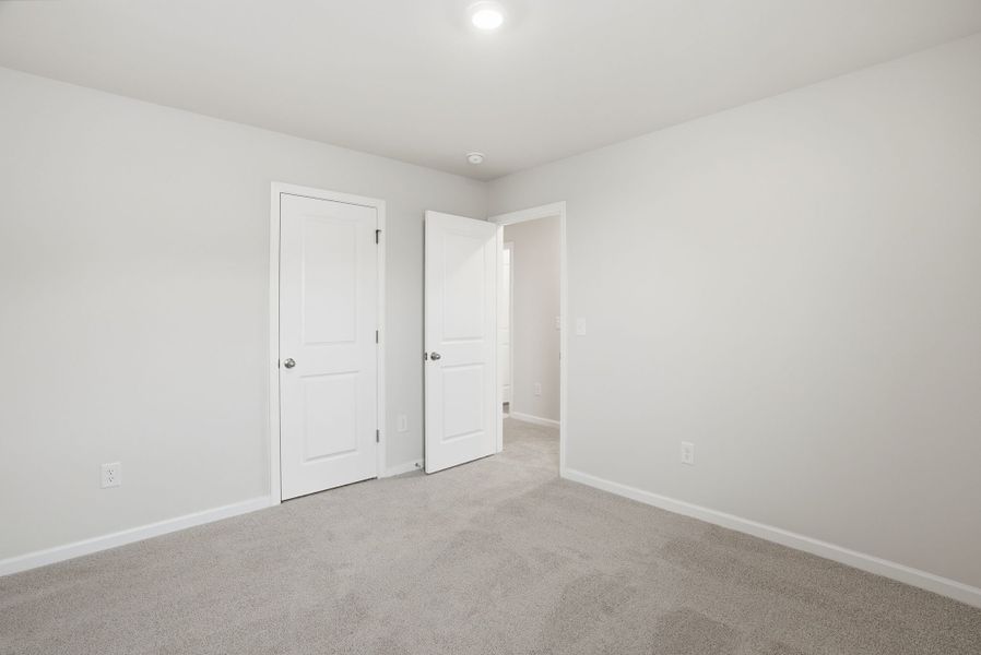 Representative unfurnished interior of a home built from the Beechwood by McGuinn Homes in South Welcome, Greenville (Image 28).