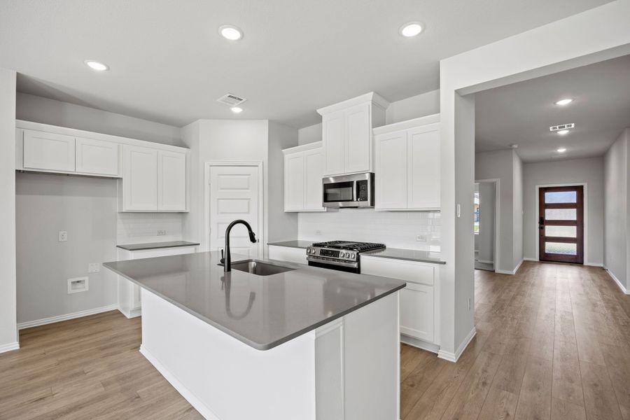 Representative furnished interior of a home built from the Madison by Cambridge Homes in Ribbonwood, Aubrey (Image 7). Representative furnished interior of a home built from the Madison by Cambridge Homes in Ribbonwood, Aubrey (Image 7).
