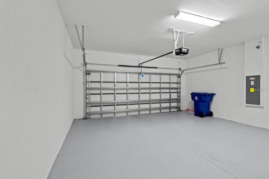 Spacious, unfurnished interior of a new home in Angeline Active Adult: Active Adult Manors, Land O' Lakes (Image 22). Spacious, unfurnished interior of a new home in Angeline Active Adult: Active Adult Manors, Land O' Lakes (Image 22).