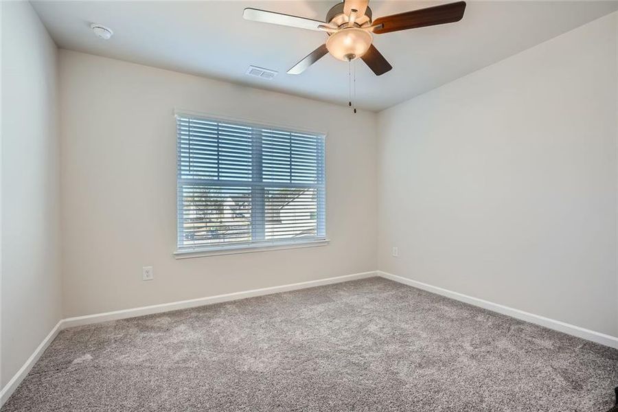 Spacious, unfurnished interior of a new home in , Dallas (Image 18).