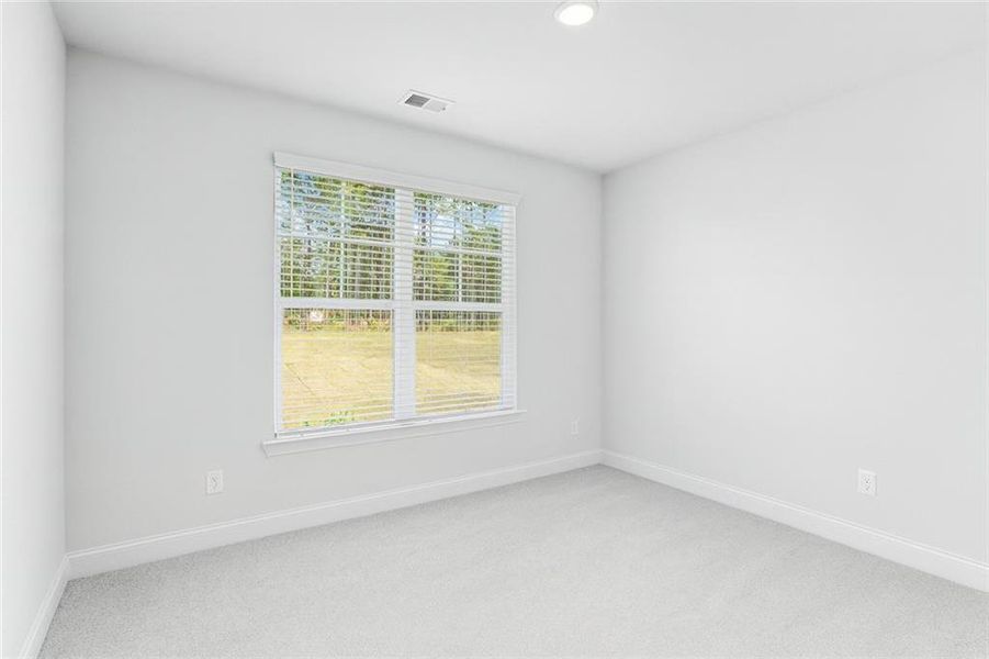 Spacious, unfurnished interior of a new home in Waters Edge, Mansfield (Image 31).