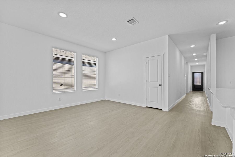 Spacious, unfurnished interior of a new home in , New Braunfels (Image 18). Spacious, unfurnished interior of a new home in , New Braunfels (Image 18).