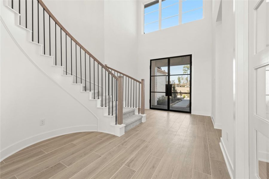 Spacious, unfurnished interior of a new home in ARTAVIA®, Conroe (Image 21).