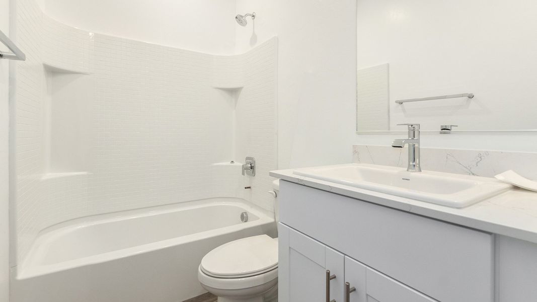 Representative furnished interior of a home built from the Sedona - Plan H50T7 by D.R. Horton in Sahuarita Acres, Sahuarita (Image 12).