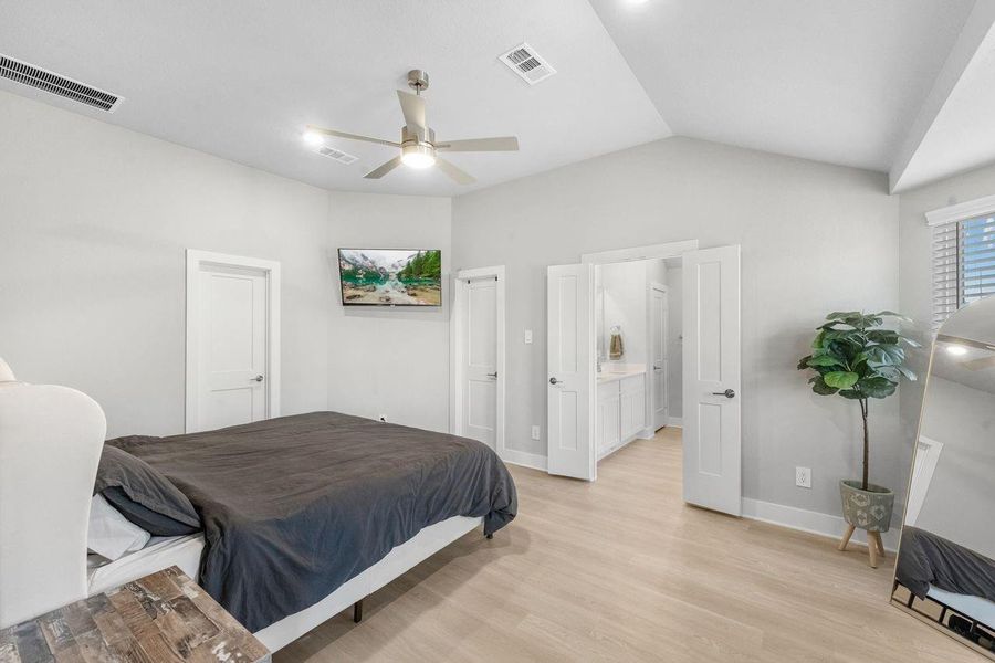 Furnished interior view inside a new home in Magnolia Ridge, Magnolia (Image 15).