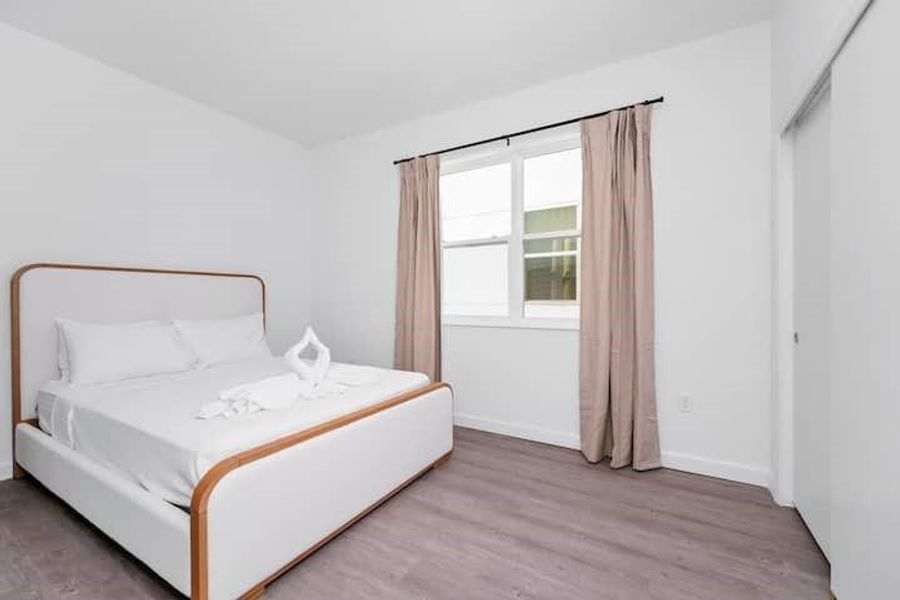 Furnished interior view inside a new home in , Davenport (Image 28).