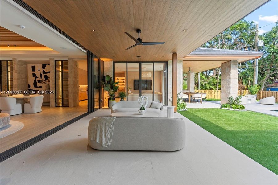 Exterior details and patio area of a home in , Miami (Image 23).