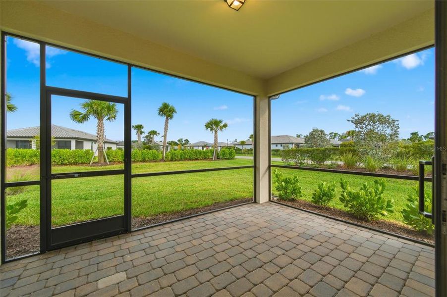 Exterior details and patio area of a home in , North Port (Image 2).
