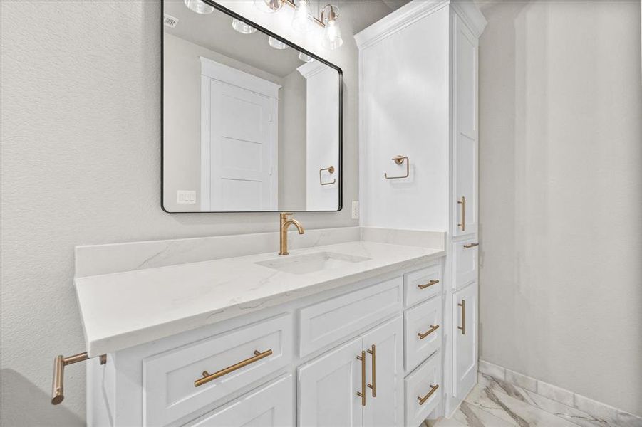 Furnished interior view inside a new home in , Midlothian (Image 19).