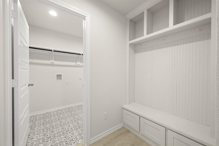 721 Scarlet Sage- Utility-1 721 Scarlet Sage- Utility-1