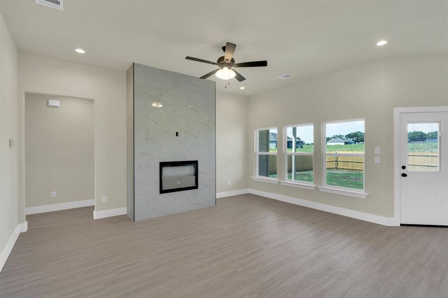 Spacious, unfurnished interior of a new home in , Palmer (Image 13).