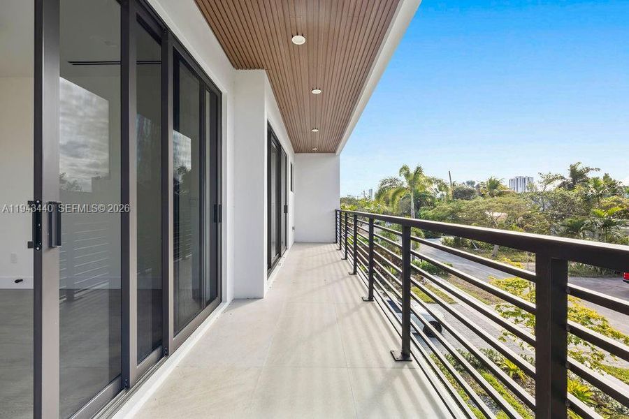 Exterior details and patio area of a home in , Fort Lauderdale (Image 42). Exterior details and patio area of a home in , Fort Lauderdale (Image 42).