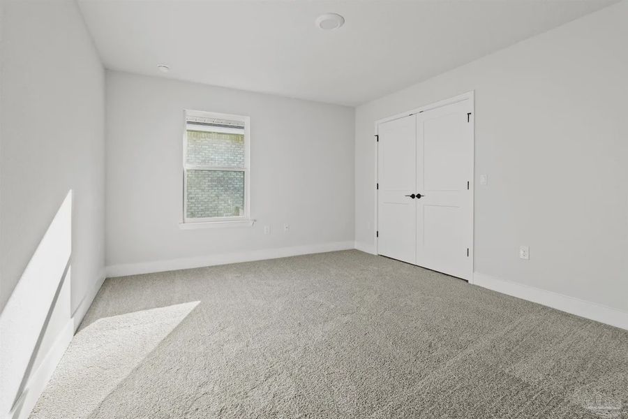 Spacious, unfurnished interior of a new home in Pecan Valley, Cantonment (Image 13).