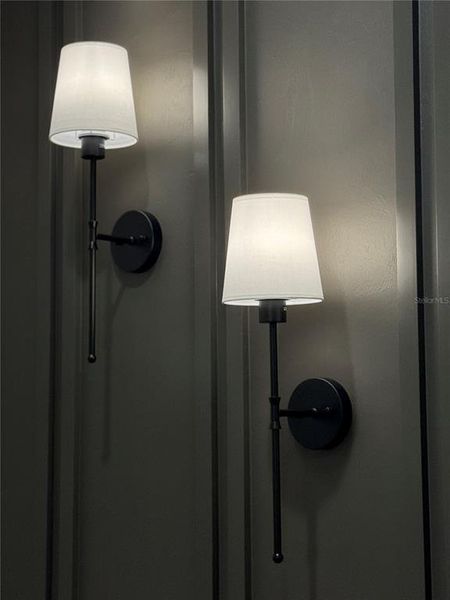 Close-up of interior finishes inside a home in , Chiefland (Image 21).