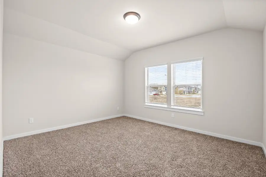 Spacious, unfurnished interior of a new home in Glendale Lakes, Rosharon (Image 62). Spacious, unfurnished interior of a new home in Glendale Lakes, Rosharon (Image 62).