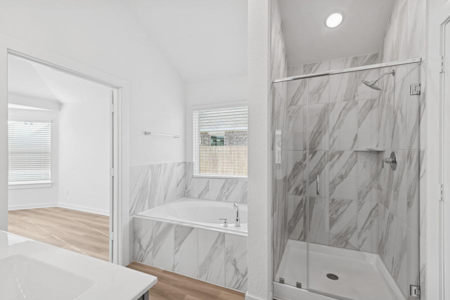 Furnished interior view inside a new home in Miller's Pond, Rosenberg (Image 13).