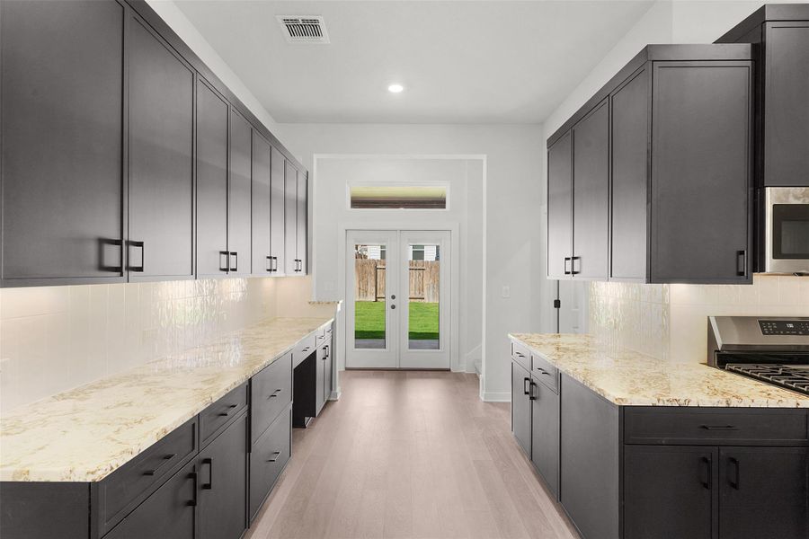 REPRESENTATIVE OF FLOOR PLAN ONLY