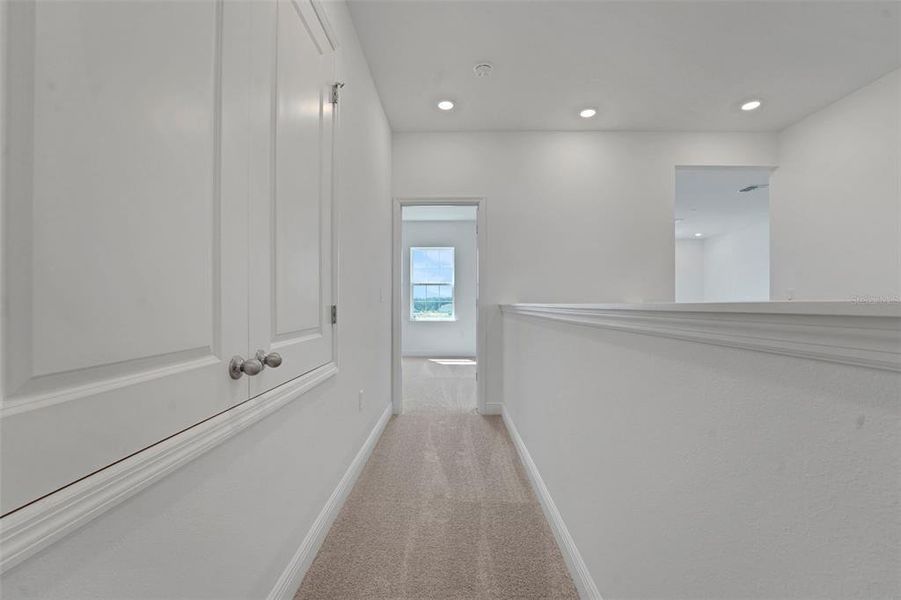 Spacious, unfurnished interior of a new home in Crossroads at Kelly Park, Apopka (Image 16).