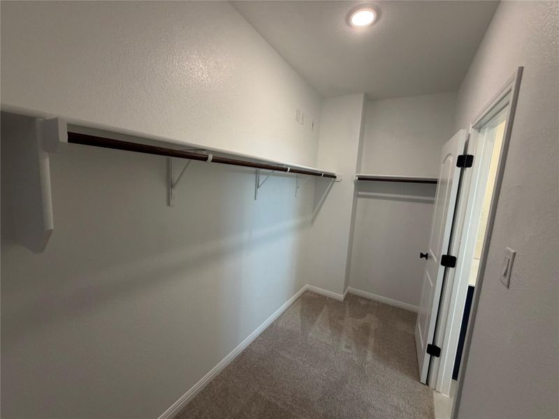 Spacious, unfurnished interior of a new home in Lariat, Liberty Hill (Image 12).