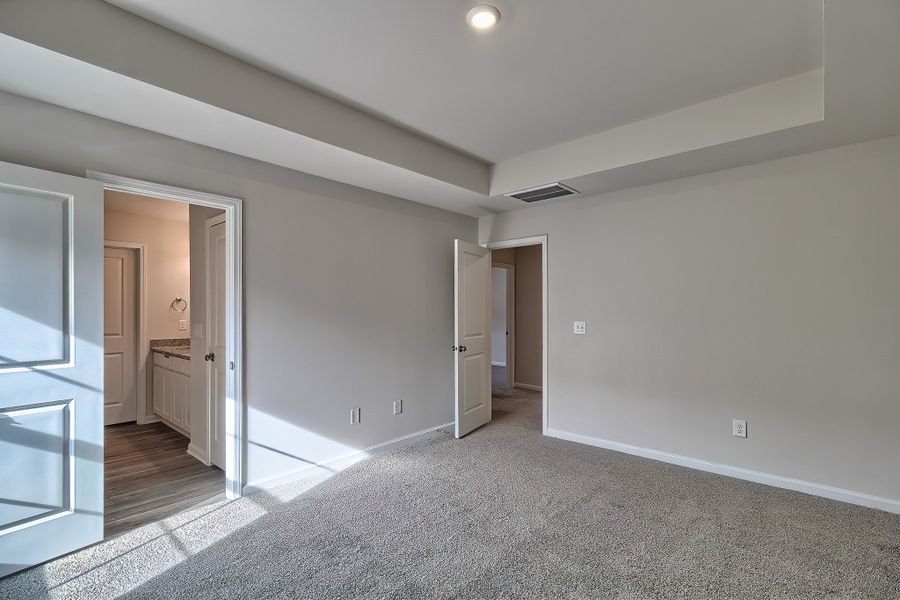 Image 29 of a home in Ashton Lakes.