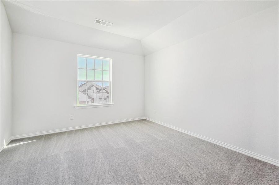 Spacious, unfurnished interior of a new home in , Argyle (Image 27).