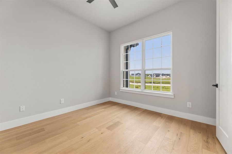 Spacious, unfurnished interior of a new home in Capitol Hill, Anna (Image 29).
