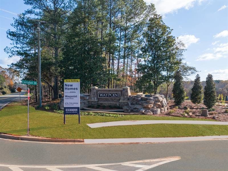 Image 55 of a home in Waypoint.