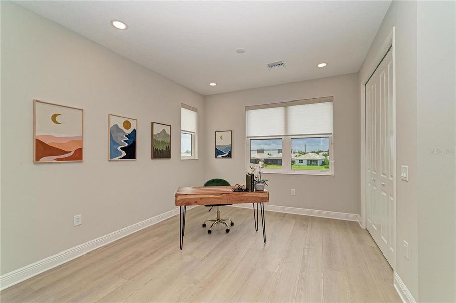 Furnished interior view inside a new home in , Sarasota (Image 42). Furnished interior view inside a new home in , Sarasota (Image 42).