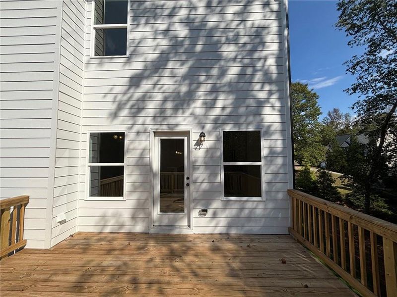 Exterior details and patio area of a home in , Gainesville (Image 4).