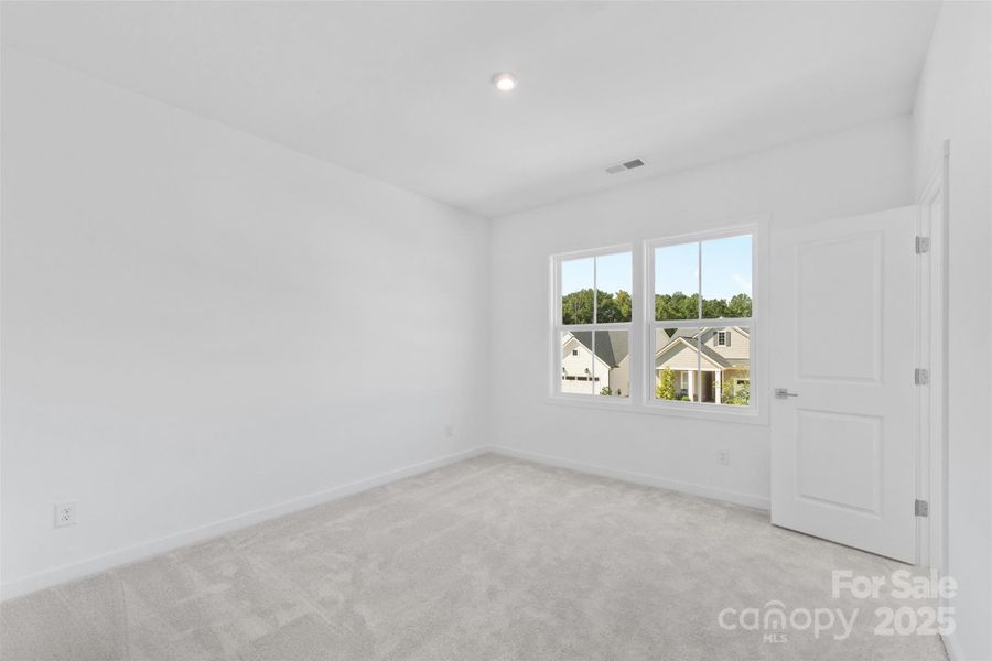 Spacious, unfurnished interior of a new home in , Charlotte (Image 23).