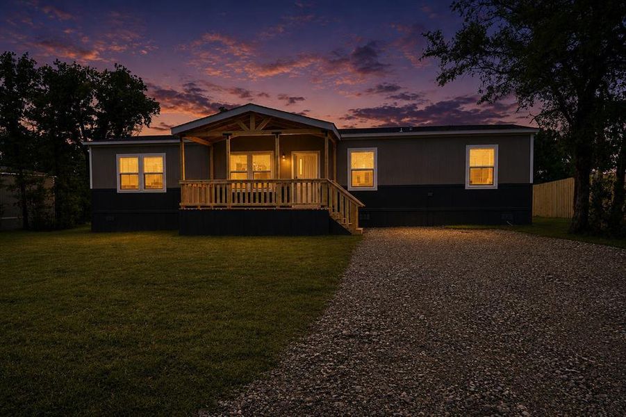 Exterior details and patio area of a home in , Runaway Bay (Image 25).