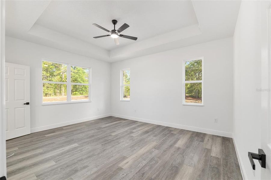 Spacious, unfurnished interior of a new home in , Dunnellon (Image 46).