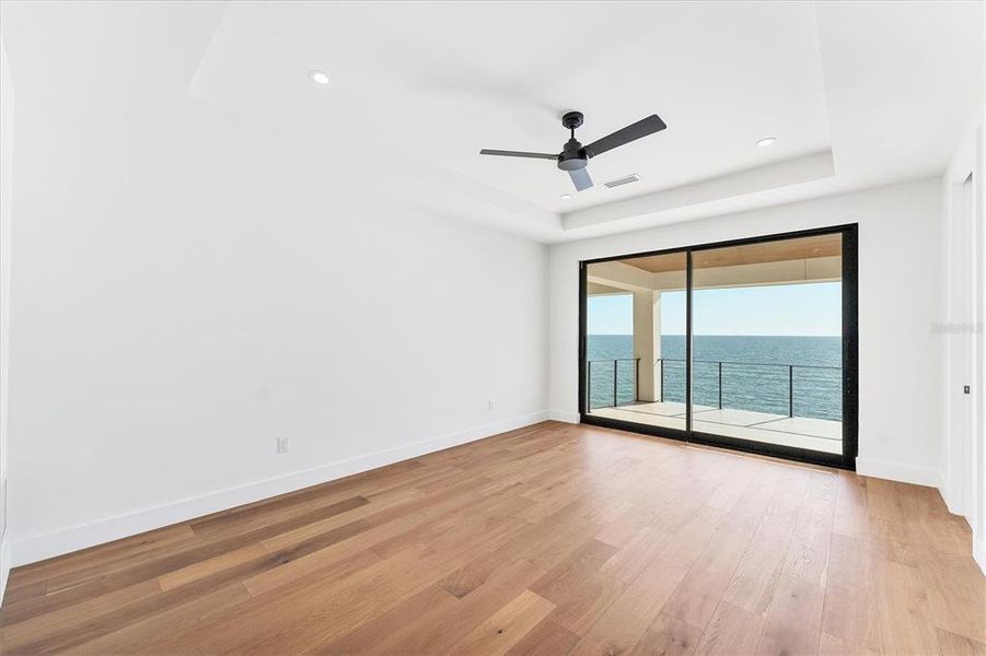 Spacious, unfurnished interior of a new home in , Nokomis (Image 57).