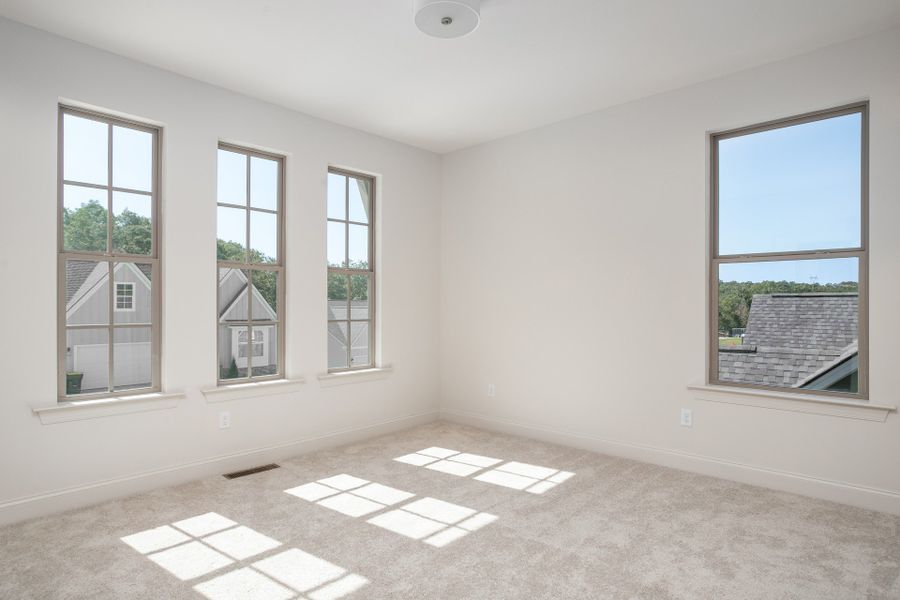 Representative unfurnished interior of a home built from the The Bayfield by Greentech Homes LLC in The Thicket at Sedman Hills, Hixson (Image 14).