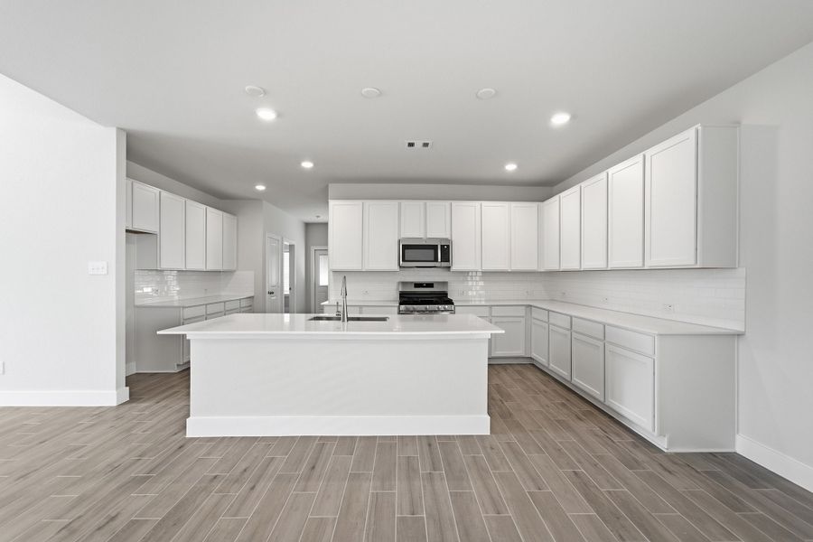Furnished interior view inside a new home in Bluestem, Brookshire (Image 11).