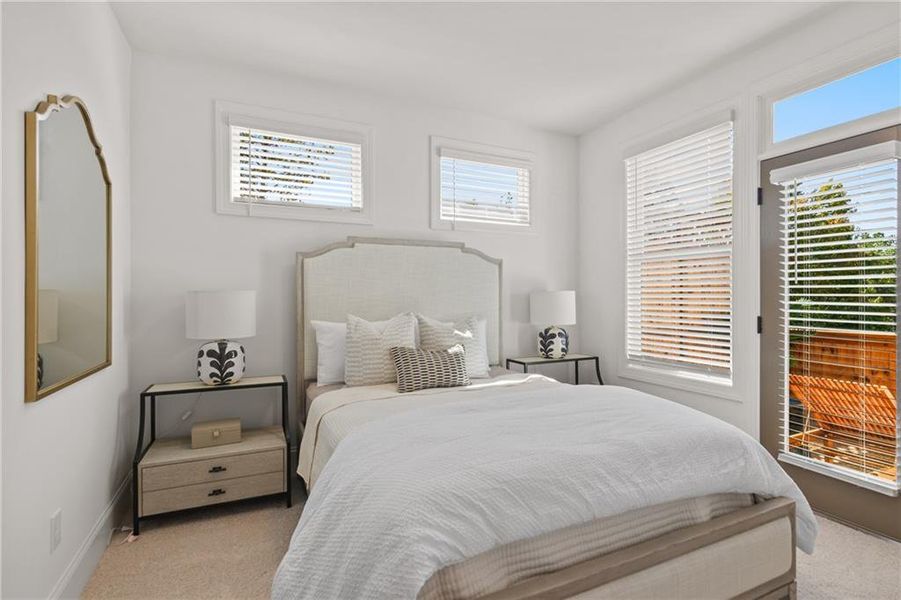 Furnished interior view inside a new home in IveyBrooke, Alpharetta (Image 10).