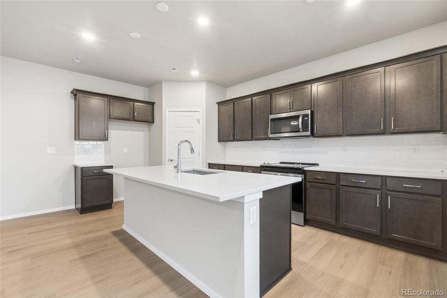 Furnished interior view inside a new home in Wolf Creek Run West, Strasburg (Image 10).