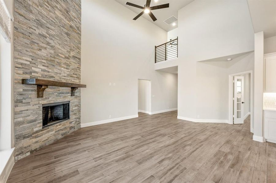 Spacious, unfurnished interior of a new home in The Grove, Midlothian (Image 19).