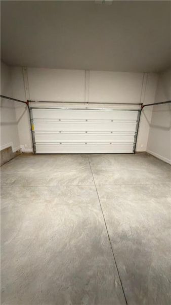 Spacious, unfurnished interior of a new home in Habersham Meadows, Demorest (Image 17).