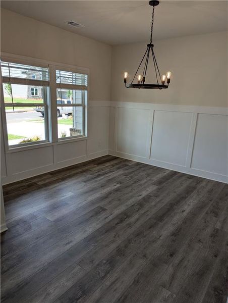 Spacious, unfurnished interior of a new home in , Auburn (Image 28).