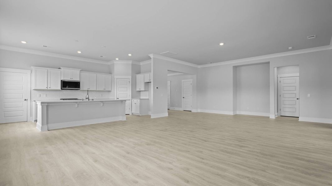 Spacious, unfurnished interior of a new home in Berkeley Bay, Ridgeville (Image 18).